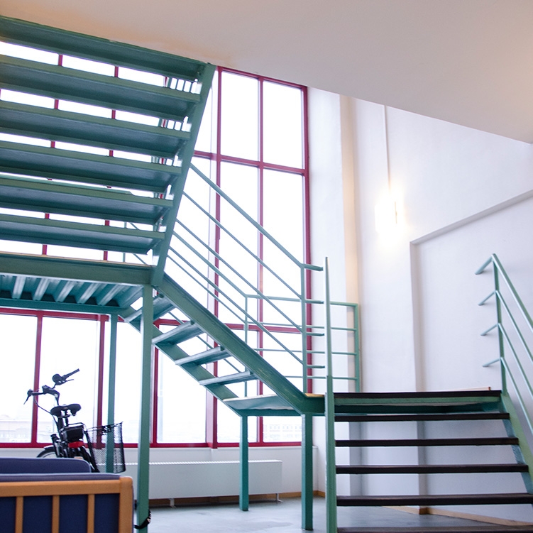 Fint och ljust trapphus på Jörgen Kocksgatan